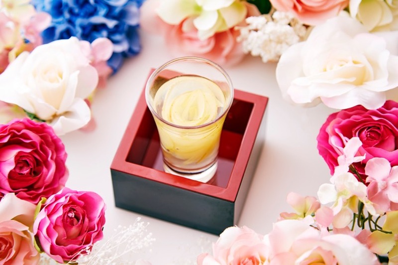 2週間限定！フルーツの花が咲く日本酒カクテル「花咲く日本酒」が日本酒専門店に新登場！