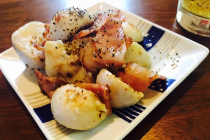 【レシピ】隠し味は〇〇！シンプルなのに旨味たっぷり「里芋ベーコン炒め」 画像