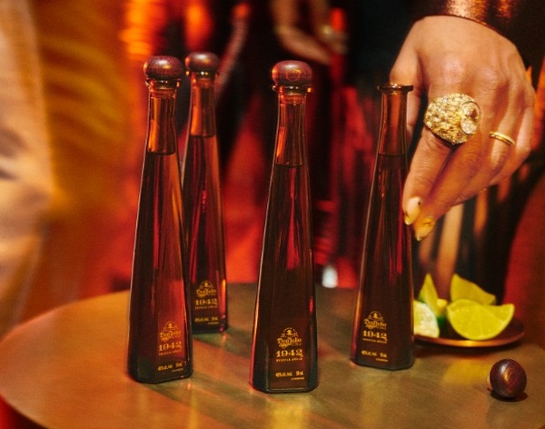 【超レア】テキーラ ドン・フリオ プリマベラ 超レア】テキーラ ドン・フリオ プリマベラ