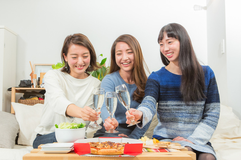 【必見】女子会におすすめ！飲んでキレイに。「フルーツとハーブのお酒」