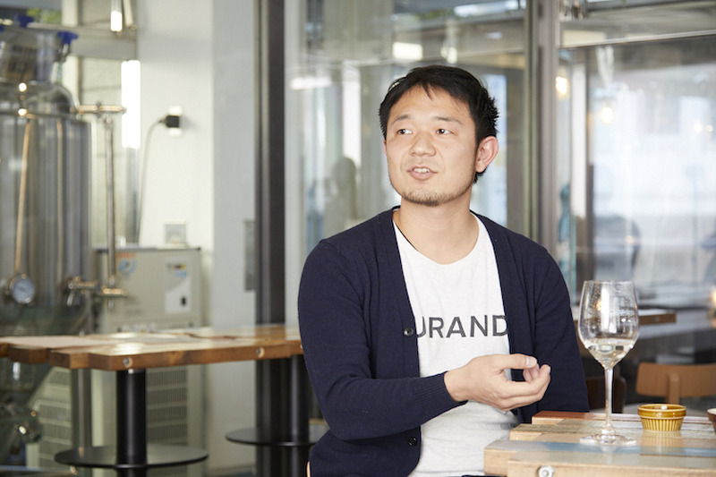 お酒の専門家がマジで検証！ベビースターラーメンに合うお酒はなに？