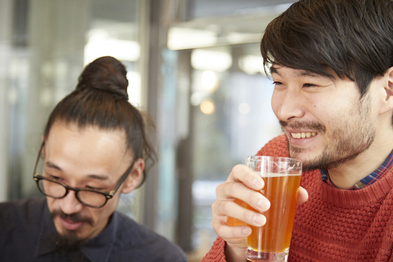 お酒の専門家がマジで検証！ベビースターラーメンに合うお酒はなに？