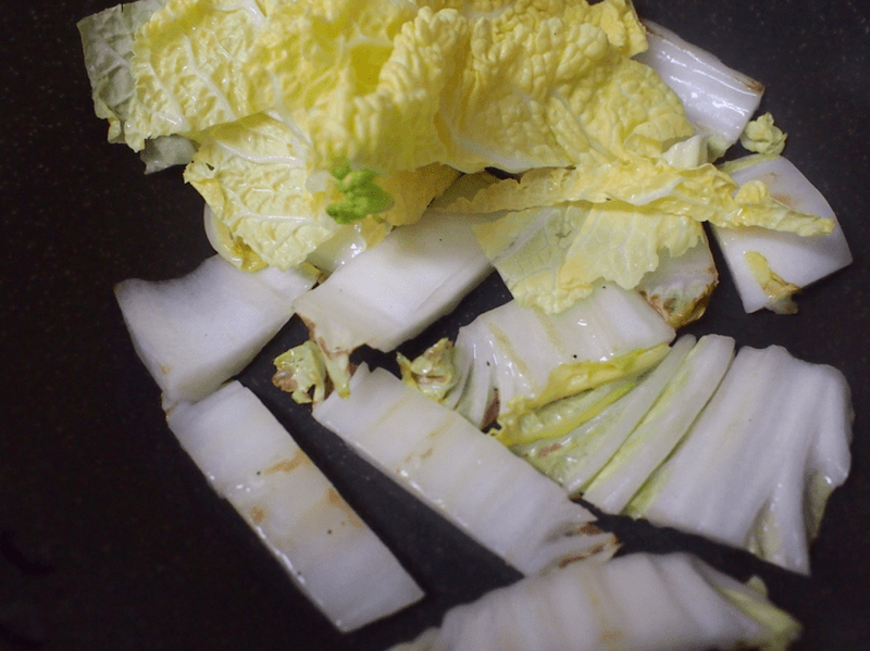 【レシピ】旬の食材をシンプルに味わう「焼き白菜のしらす餡かけ」