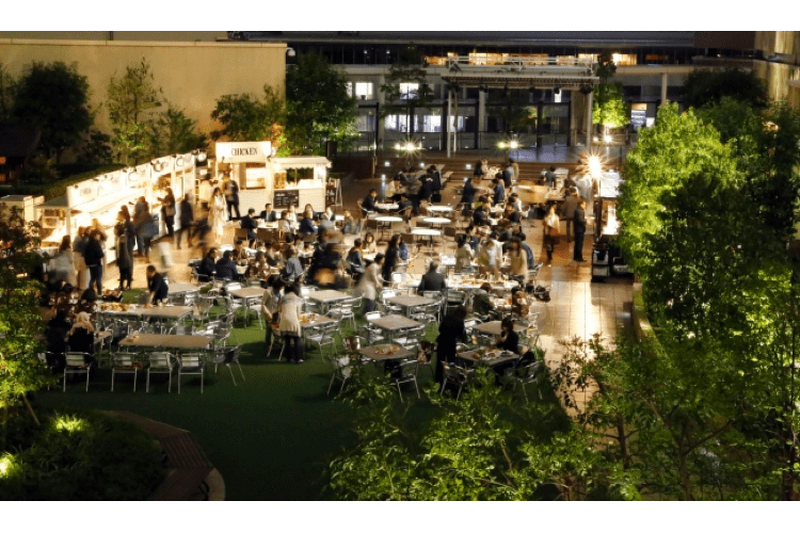 屋上テラスで食べ飲み放題！「うめだ阪急ビアガーデンマルシェ」開催決定！