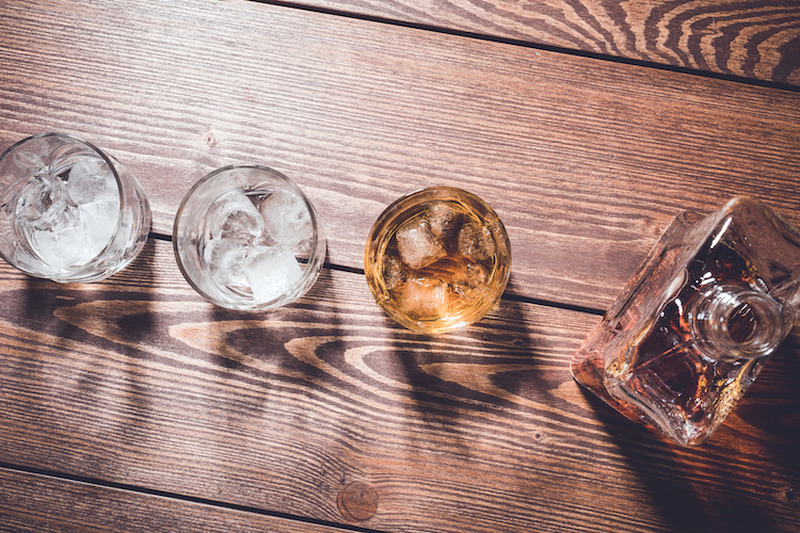 【お酒の豆知識】ウイスキーってなんで「甘み」を感じるの？気になる理由を徹底解説