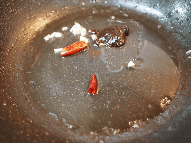 【レシピ】絶品！台湾料理を簡単アレンジ「ツアンイントウ～蒼蠅頭～」
