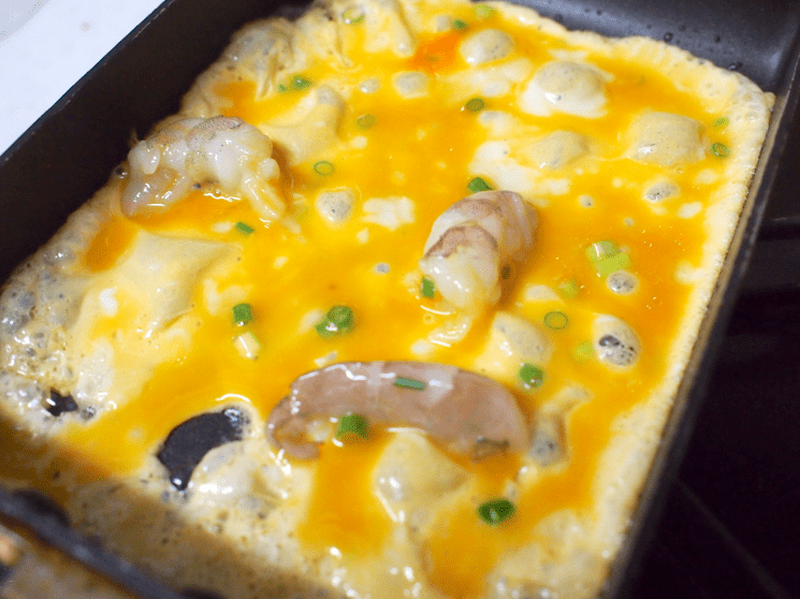 【レシピ】熱々！ジューシーおつまみ「海老だし巻き卵」