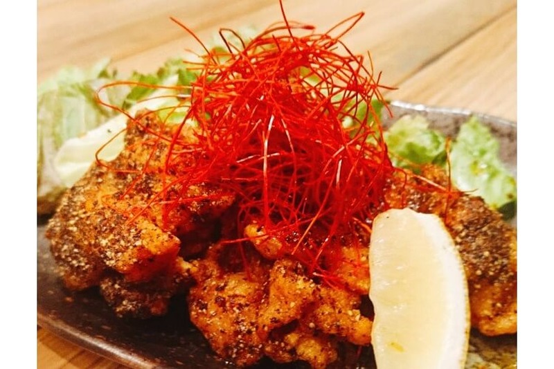 残暑も辛さで吹き飛ばせ！『ゆらり 北千住店』にて激辛料理＆ハイボールの食べ飲み放題が1980円！