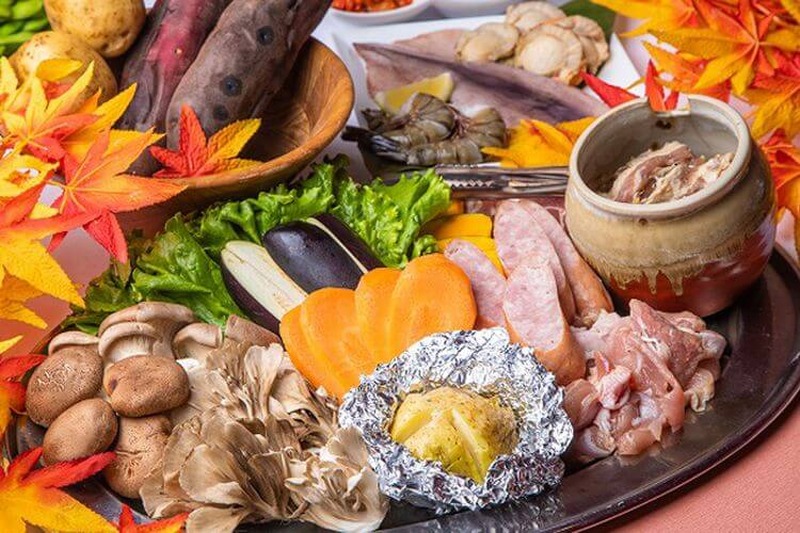 テラスで秋を堪能！『バネバグース赤坂見附店』で秋のアウトドア風BBQプランがスタート！
