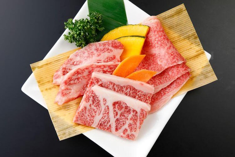 食欲の秋! 9月29日(肉の日)限定「黒毛和牛の焼肉食べ放題」を【イイヤキニクの日】929円でいただきます♪