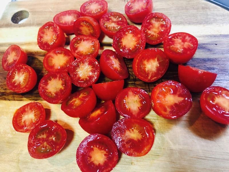 【レシピ】切って並べるだけで究極のインスタ映え「トマトブラータ」