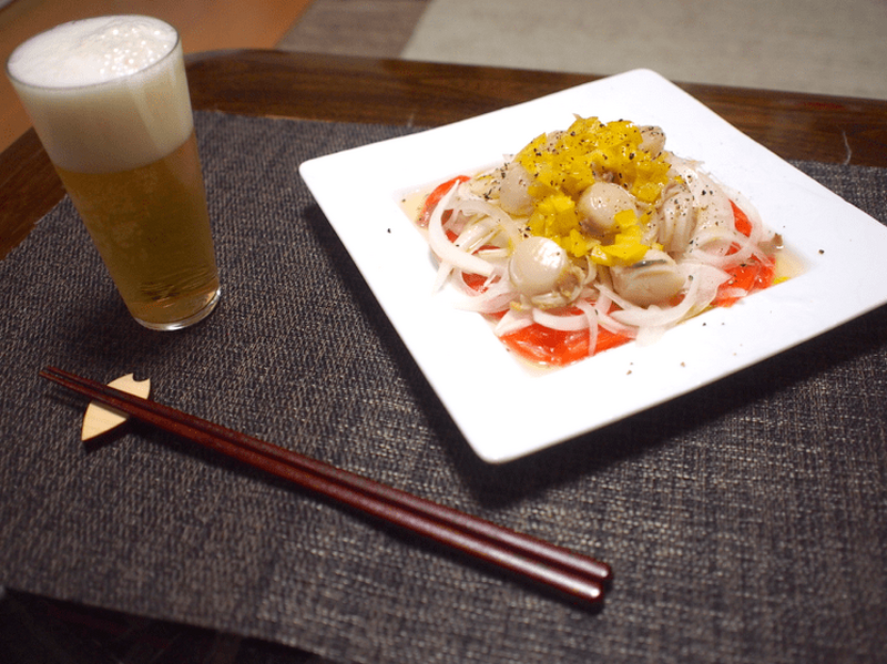 【レシピ】サラダ感覚でパクパク食べたい「サーモンとホタテの簡単マリネ」