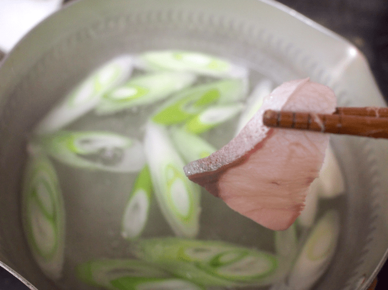 【レシピ】冬にぴったり！旬の魚をあったかアレンジ「霜降り鰤ネギ」