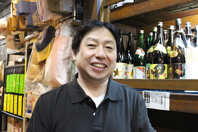 角打ち初心者大歓迎！創業80年を超える老舗「藤田酒店」で”せんべろ”してきた