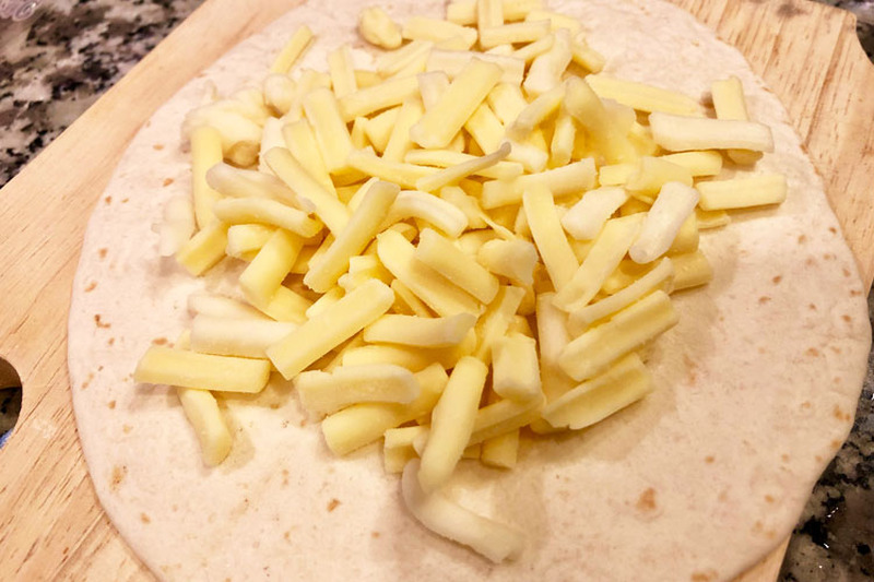 【レシピ】ビールと合う簡単メキシカン料理「チーズケセディーヤ」