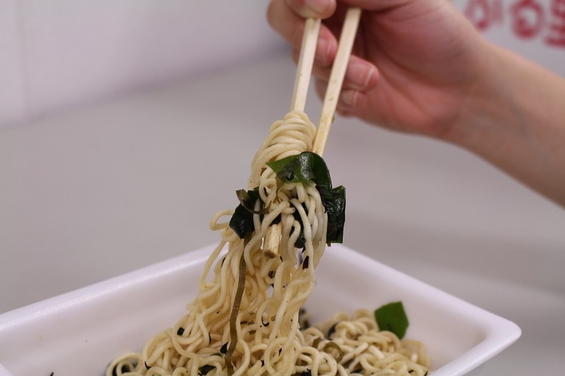 【レビュー】ラーメン大好き女子大生が「ペヤング スカルプDやきそば」を食べてみた