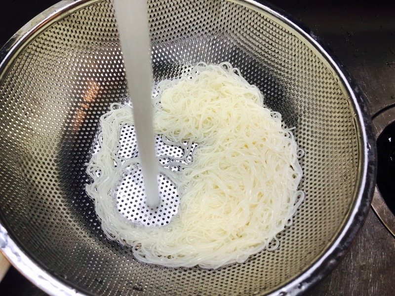 【レシピ】余ったそうめんで作るお手軽な〆「そうめんカッペリーニ」