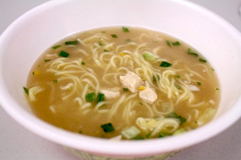 【レビュー】ラーメン大好き女子大生が「行列のできる店のラーメン 海老鶏白湯」を食べてみた