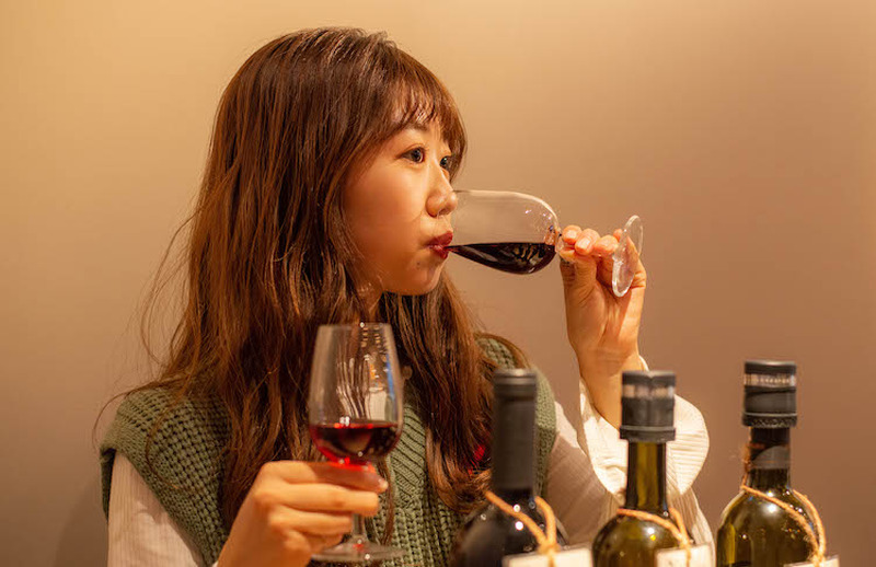 ワインの選び方からテイスティング方法まで！碓井玲菜がプロにワインの基本を聞いて来た