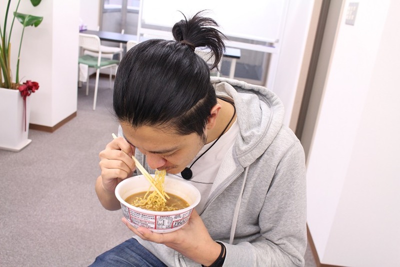 【レビュー】ラーメン大好き女子大生が「鬼そば藤谷 濃厚蟹だし味噌らぁ麺」を食べてみた