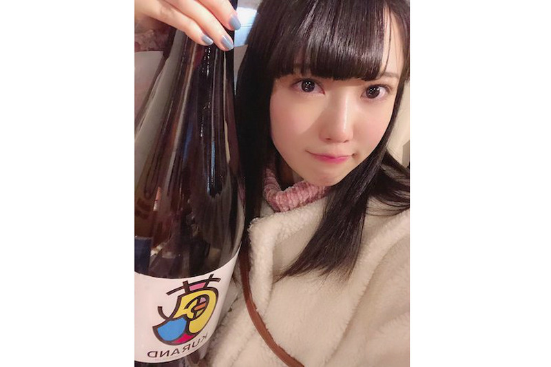 お酒とアイドルとアニメが原動力！元SKE48・高井 つき奈が語る“オタク”としての自分