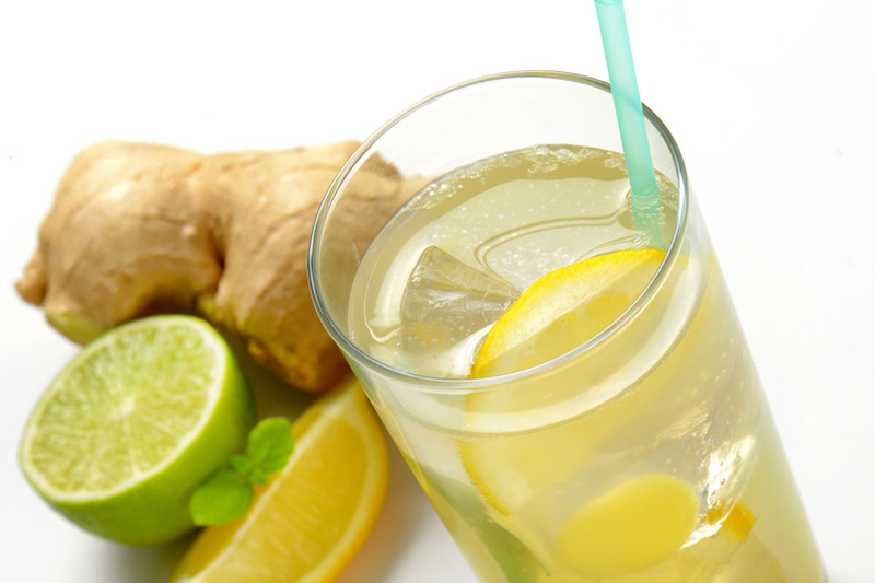 ジンジャーとレモンの爽快な味わい！夏に飲みたい「ジンバック」の魅力！