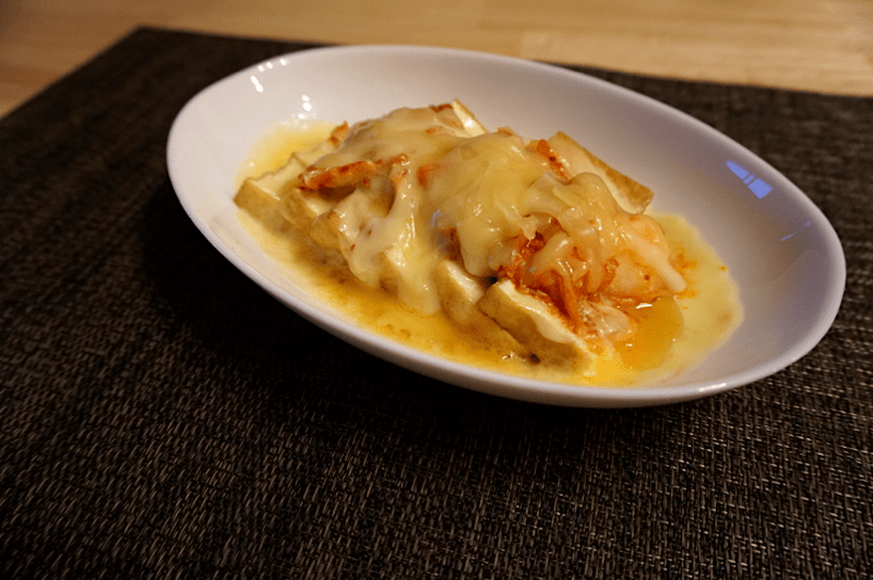 【レシピ】分量はお好み次第！料理が苦手でも絶対美味しく作れる「厚揚げのキムチーズのせ」
