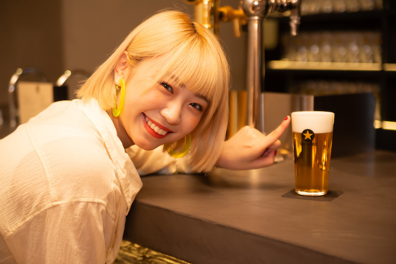 同じビールなのに味が違う！？大矢梨華子が「サッポロ生ビール黒ラベル THE BAR」でプロのビールの注ぎ方を体験してきた