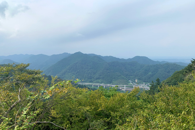 秋が最高に気持ち良いビアガーデン！飲み放題・食べ放題「高尾山ビアマウント」の楽しみ方を徹底レポ