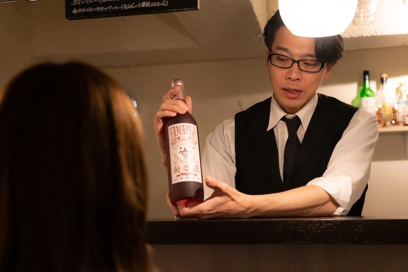 ヌーボーはボジョレーだけじゃないって知ってる？碓井玲菜が日本ワインの新酒を飲んできた