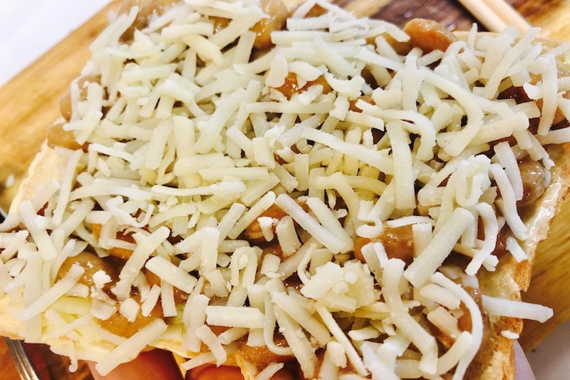 【レシピ】おつまみ和風ピザ！？香ばしさがたまらない「納豆トースト」