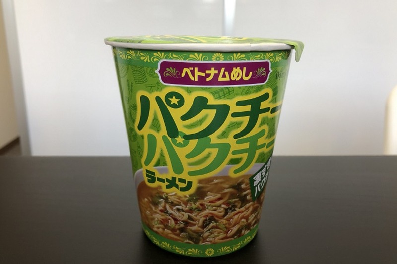 【レビュー】パクチー好き必食のラーメン！？「パクチーパクチーラーメン」を食べてみた