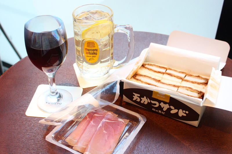 ALL300円のセルフ立ち飲み！「プロント イル バール 渋谷フクラス店」が0次会に最強すぎる