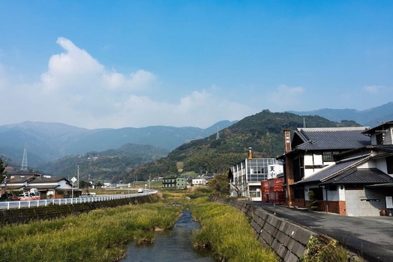 ドライブスルーでの蔵開き！？佐賀の日本酒「天山」蔵開き＆オンライン酒蔵見学開催！