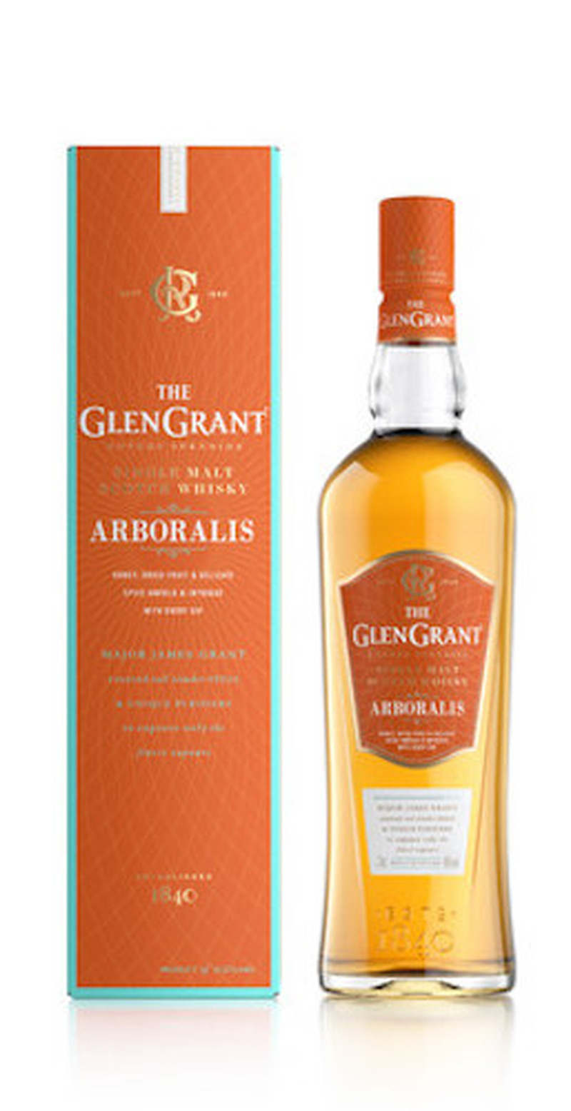 バーボン樽とシェリー樽でそれぞれ熟成された原酒を用いたシングルモルト「グレングラント アルボラリス」が新発売