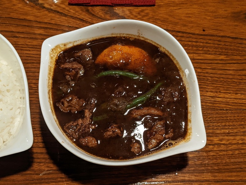 【酒場カレー放浪記】神保町のBAR「Eblack」 で食べる〆のスープカレー