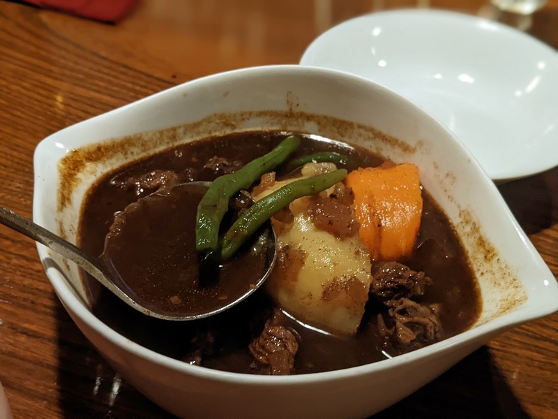 【酒場カレー放浪記】神保町のBAR「Eblack」 で食べる〆のスープカレー