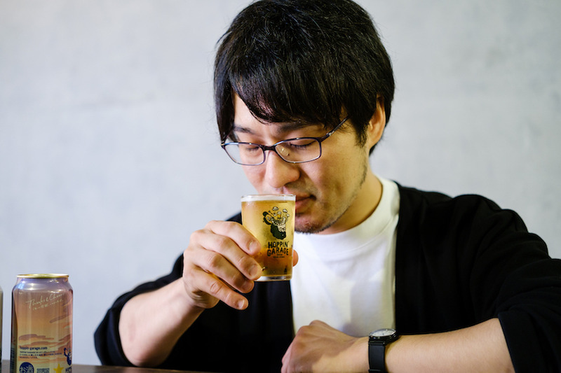 “ストーリーを味わう”ビールのサブスク！『ホッピンおじさんの新作定期便』8月の新作『Thanks & Cheers!』の味わいを専門家が解説