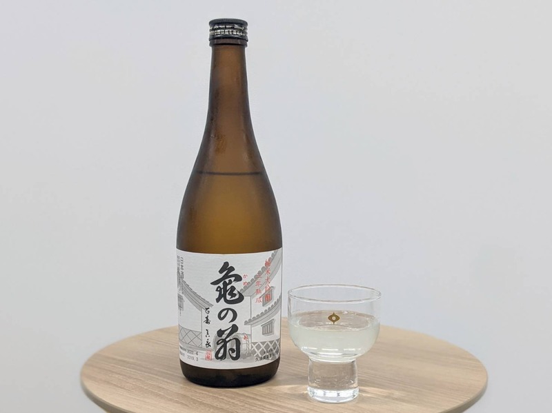 【レビュー】専門家も絶賛！夏に冷やして飲むのにぴったりな「亀の翁 三年熟成」飲んでみた