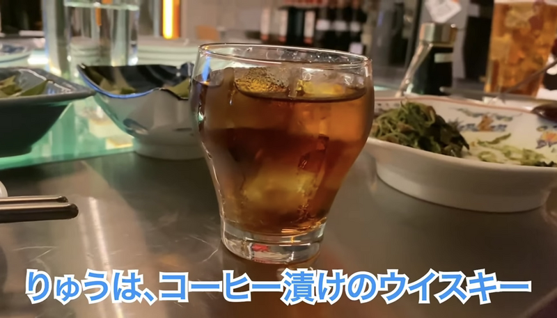 【動画あり】雀荘を改装した居酒屋！？「ジャンソーアタル雀荘當」が面白すぎる