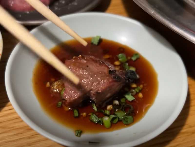 【動画あり】焼肉350円～お酒290円～！コスパ最高酒飲み御用達の焼肉屋「鶴松2号店」に行ってきた