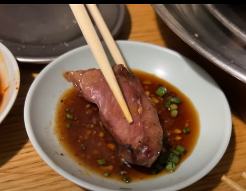 【動画あり】焼肉350円～お酒290円～！コスパ最高酒飲み御用達の焼肉屋「鶴松2号店」に行ってきた