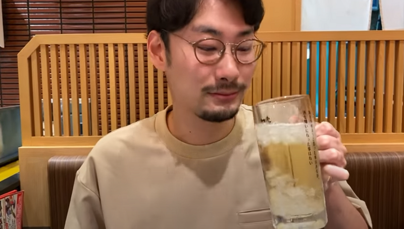【動画あり】飲み放題90分500円！？お得すぎる回転寿司「独楽寿司 八王子オクトーレ店」に行ってきた