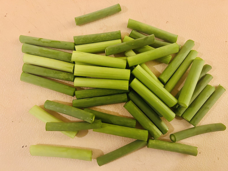 【レシピ】安い！早い！旨い！の三拍子おつまみ「にんにくの芽と挽肉の炒め物」