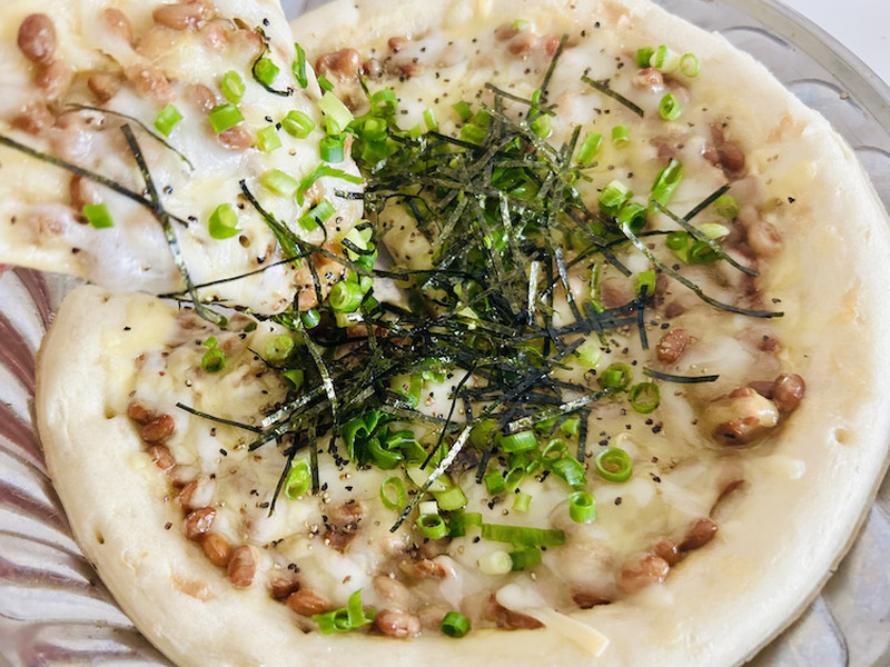 【レシピ】相性の良さにびっくり！激ウマ「納豆ピザ」