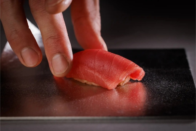 【激安】本格赤酢寿司のコースが3,182円！「鮨カゲロウプロジェクト」がアツイ！