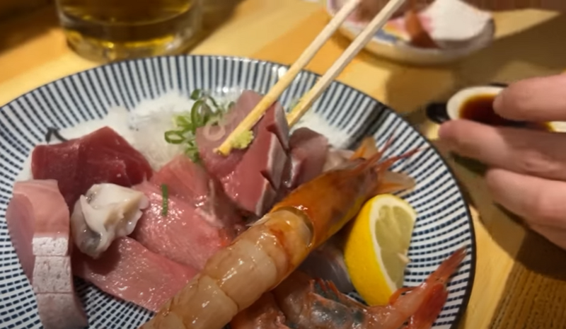 【動画あり】9種刺し盛りが500円！コスパ最強酒飲み歓喜の居酒屋「大衆酒場食堂 ななつぼし」に行ってきた