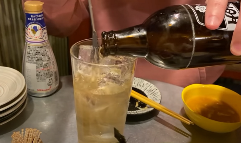 【動画あり】4品+1杯が1,000円！お得すぎる立ち飲み酒場「立呑風太くん」に行ってきた