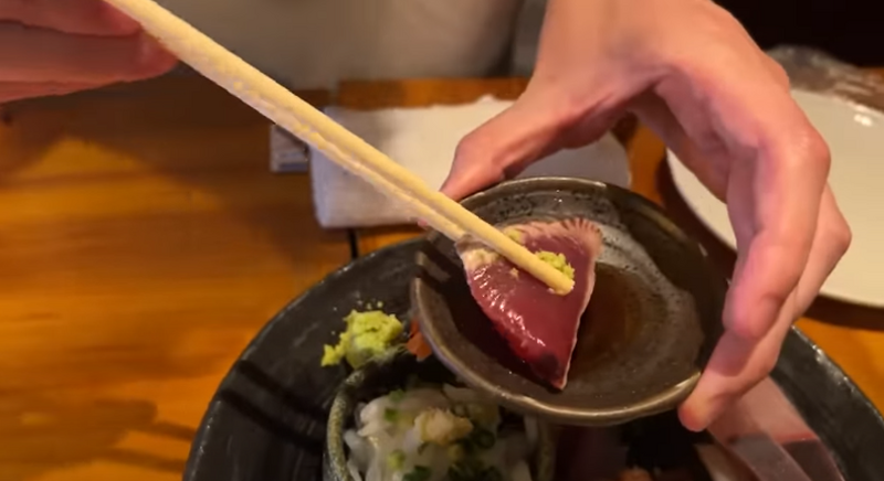 【動画あり】ワイン＆日本酒が100円！？コスパ崩壊酒場「日本酒とワイン ヒカリ」に行ってきた