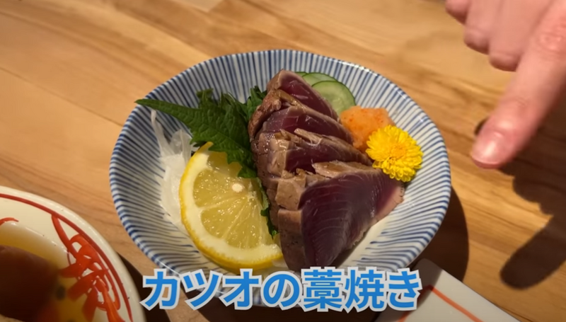 【動画あり】日本酒全て400円！生鰺レアフライが絶品の海鮮酒場「魚の店 オカモ倶楽部」に行ってきた